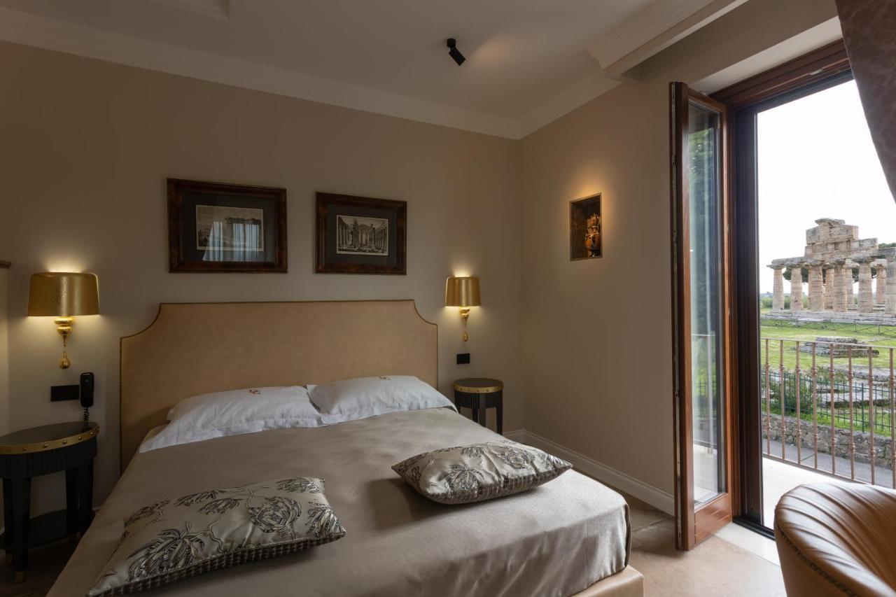Domus Clelia Paestum Antica Luxury Rooms ภายนอก รูปภาพ