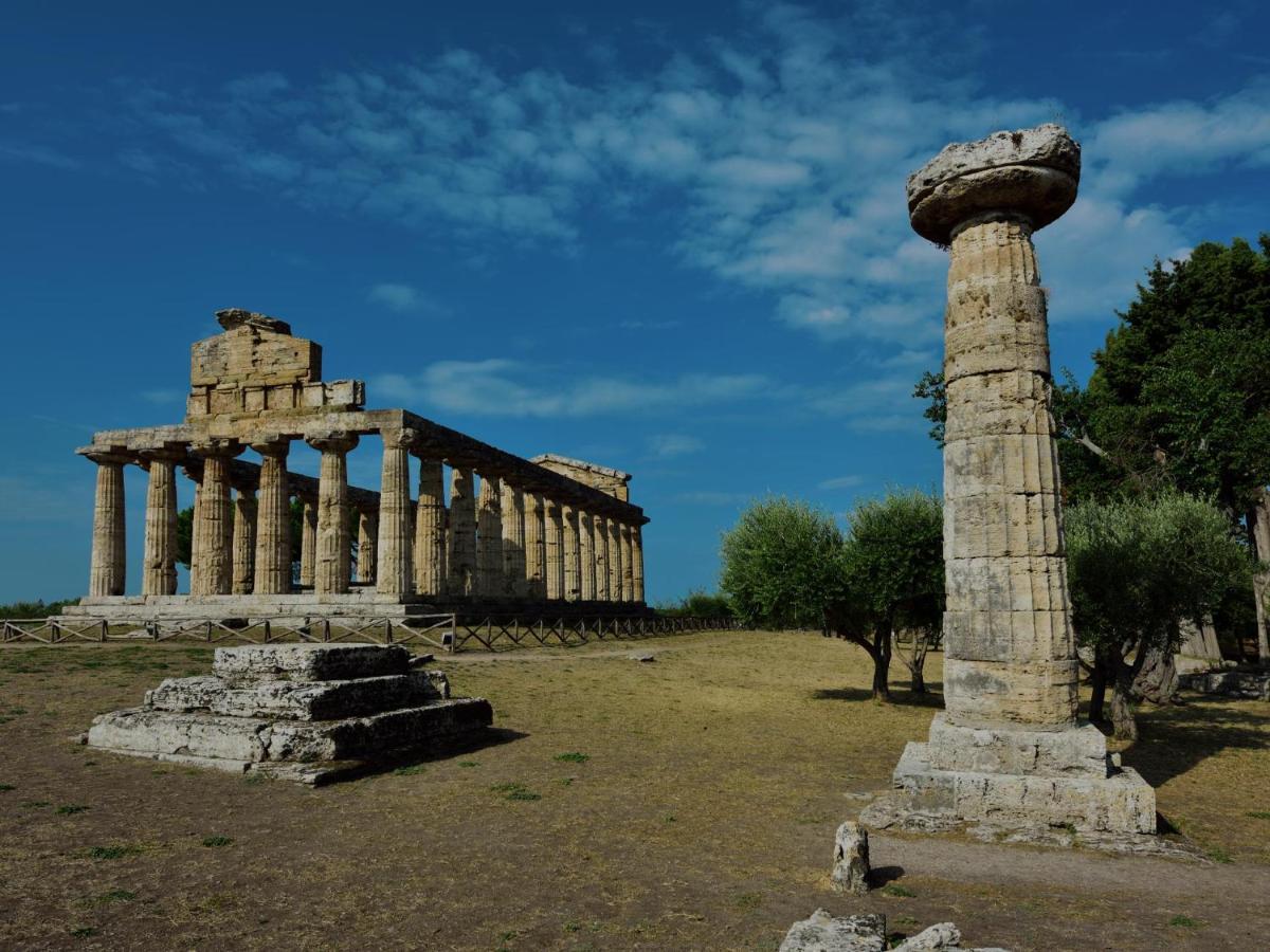 Domus Clelia Paestum Antica Luxury Rooms ภายนอก รูปภาพ