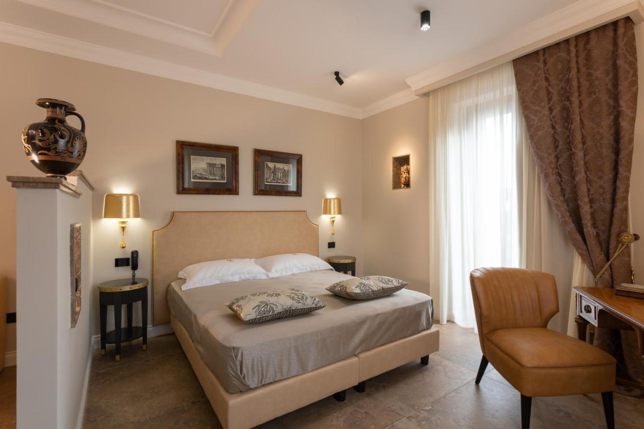 Domus Clelia Paestum Antica Luxury Rooms ภายนอก รูปภาพ