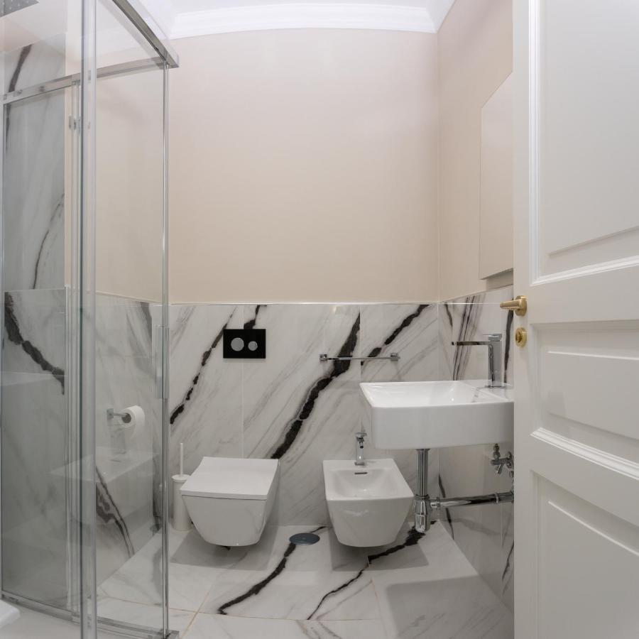Domus Clelia Paestum Antica Luxury Rooms ภายนอก รูปภาพ