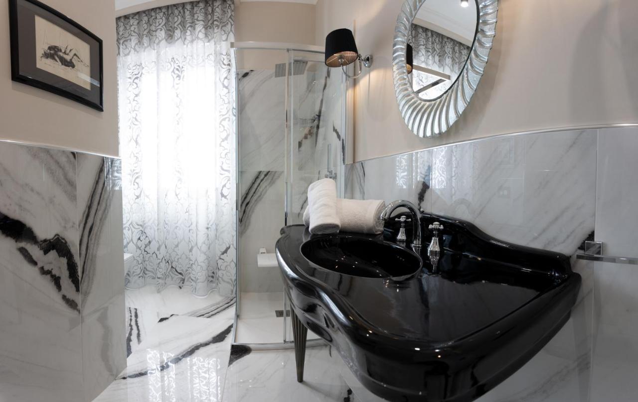 Domus Clelia Paestum Antica Luxury Rooms ภายนอก รูปภาพ