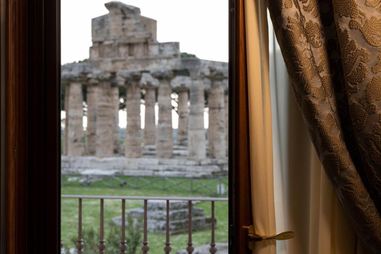 Domus Clelia Paestum Antica Luxury Rooms ภายนอก รูปภาพ